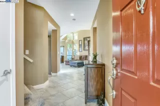 Photo #3: 41077478 Listing