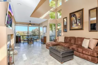 Photo #4: 41077478 Listing