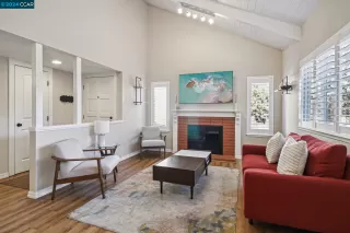 Photo #1: 41077482 Listing