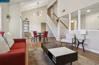 Photo #2: 41077482 Listing