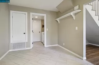 Photo #5: 41077482 Listing