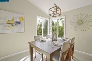 Photo #6: 41077528 Listing