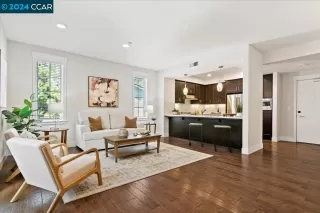 Photo #1: 41077538 Listing