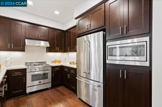 Photo #4: 41077538 Listing