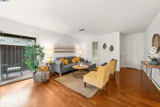 Photo #3: 41077546 Listing 