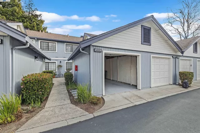 MLS: 41077590 Condo For Sale