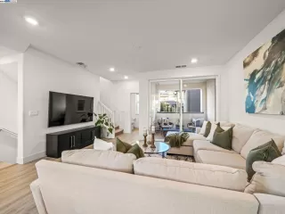 Photo #3: 41077591 Listing 