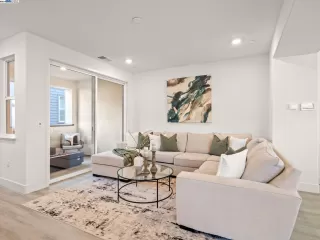 Photo #5: 41077591 Listing 