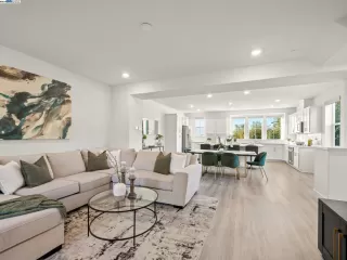 Photo #6: 41077591 Listing 