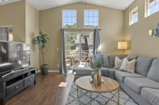 Photo #6: 41077776 Listing