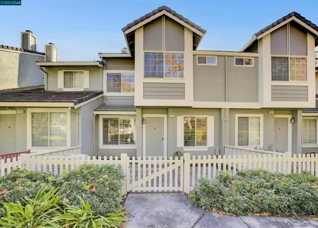 MLS: 41077862 Condo For Sale