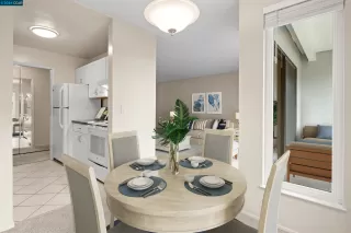 Photo #5: 41077876 Listing