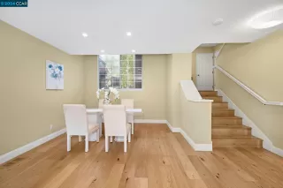 Photo #6: 41077889 Listing