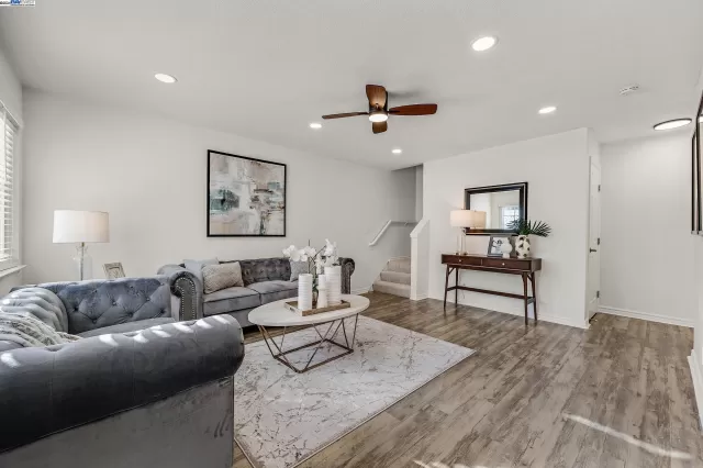 MLS: 41077930 Condo For Sale