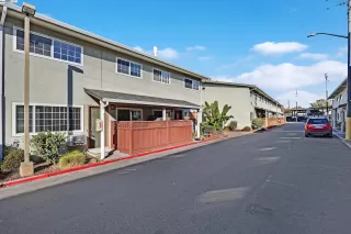 Photo #3: 41077930 Listing