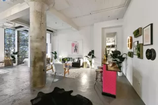 Photo #2: 41077939 Listing