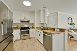 Photo #5: 41077956 Listing 