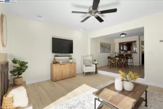 Photo #5: 41077977 Listing 