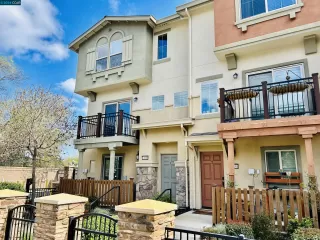 Click for more information on MLS # 41078154 : 1250 DETROIT AVE # 1 More Details about MLS # 41078154 : 1250 DETROIT AVE # 1