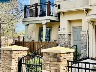 Photo #2: 41078154 Listing
