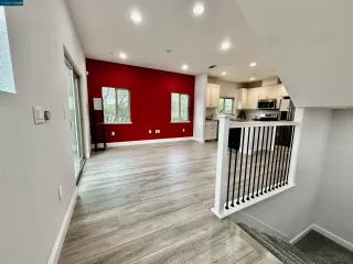 Photo #5: 41078154 Listing
