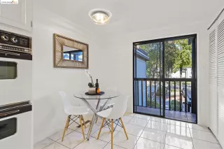 Photo #5: 41078155 Listing