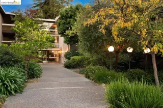 Photo #2: 41078163 Listing