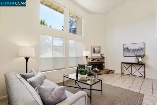 Photo #4: 41078219 Listing