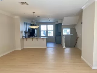 Photo #5: 41078322 Listing 