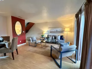 Photo #2: 41078392 Listing 