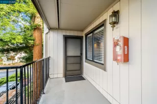 Photo #2: 41078402 Listing