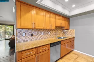 Photo #5: 41078402 Listing