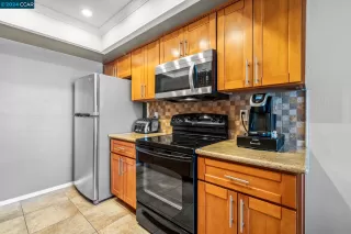 Photo #6: 41078402 Listing