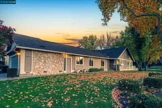 Photo #3: 41078502 Listing