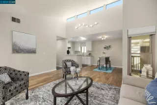 Photo #4: 41078505 Listing