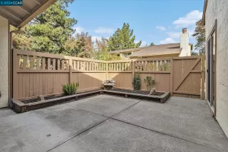 Photo #5: 41078555 Listing