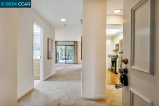 Photo #3: 41078702 Listing