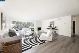 Photo #2: 41078724 Listing 