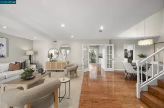 Photo #2: 41078725 Listing