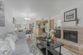 Photo #3: 41078752 Listing