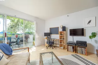 Photo #4: 41078797 Listing