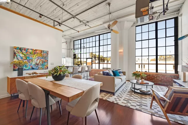 MLS: 41078844 Condo For Sale