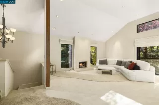 Photo #5: 41078903 Listing