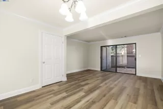 Photo #4: 41078924 Listing