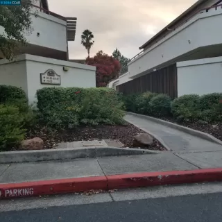 Photo #2: 41078971 Listing 