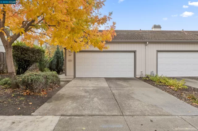 MLS: 41079038 Condo For Sale