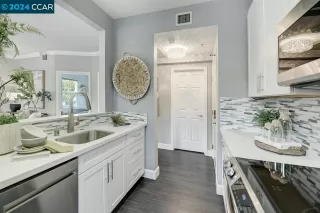 Photo #3: 41079142 Listing