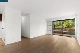 Photo #2: 41079186 Listing 