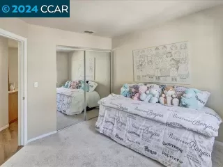 Photo #5: 41079203 Listing 