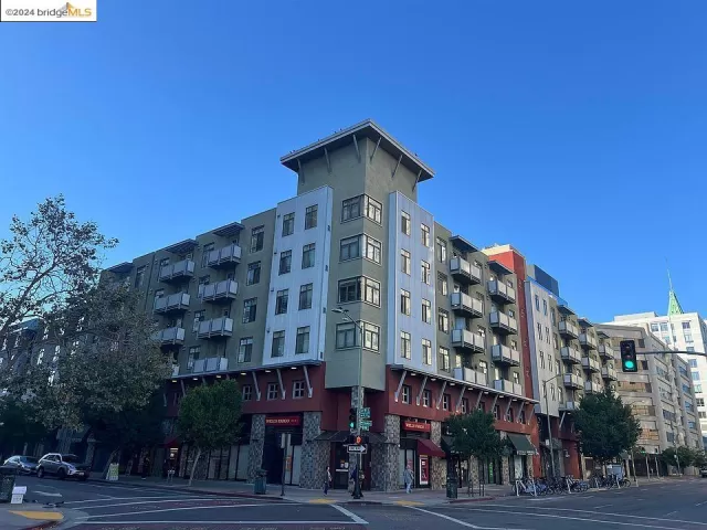 MLS: 41079240 Condo For Sale